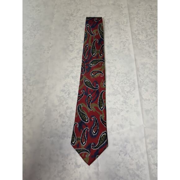Vintage Men’s Mario Valentino Necktie, Red With Green And Orange Paisley - Picture 3 of 3